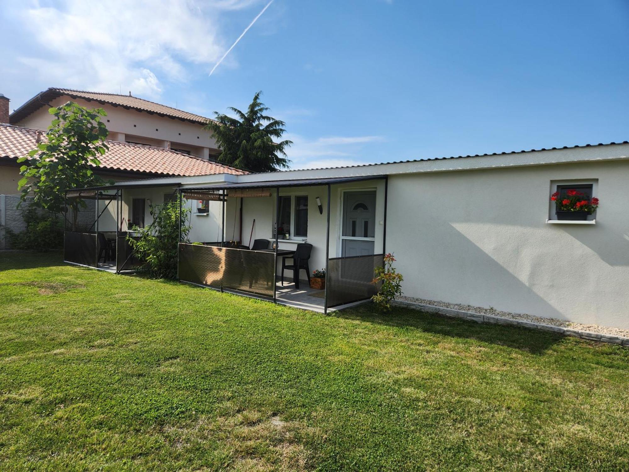 Melanie Apartman Velky Meder Ngoại thất bức ảnh